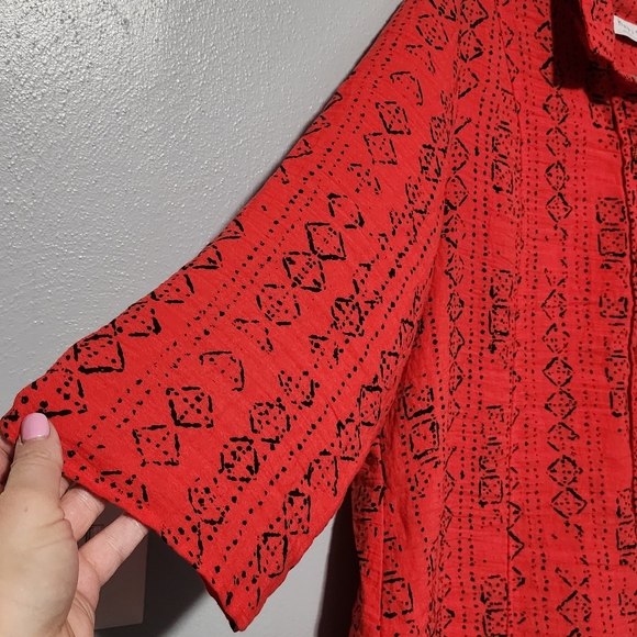 HABITAT CLOTHES TO LIVE IN Red Wearable Art To Wear Button Up Top XL Lagenlook - Picture 4 of 13